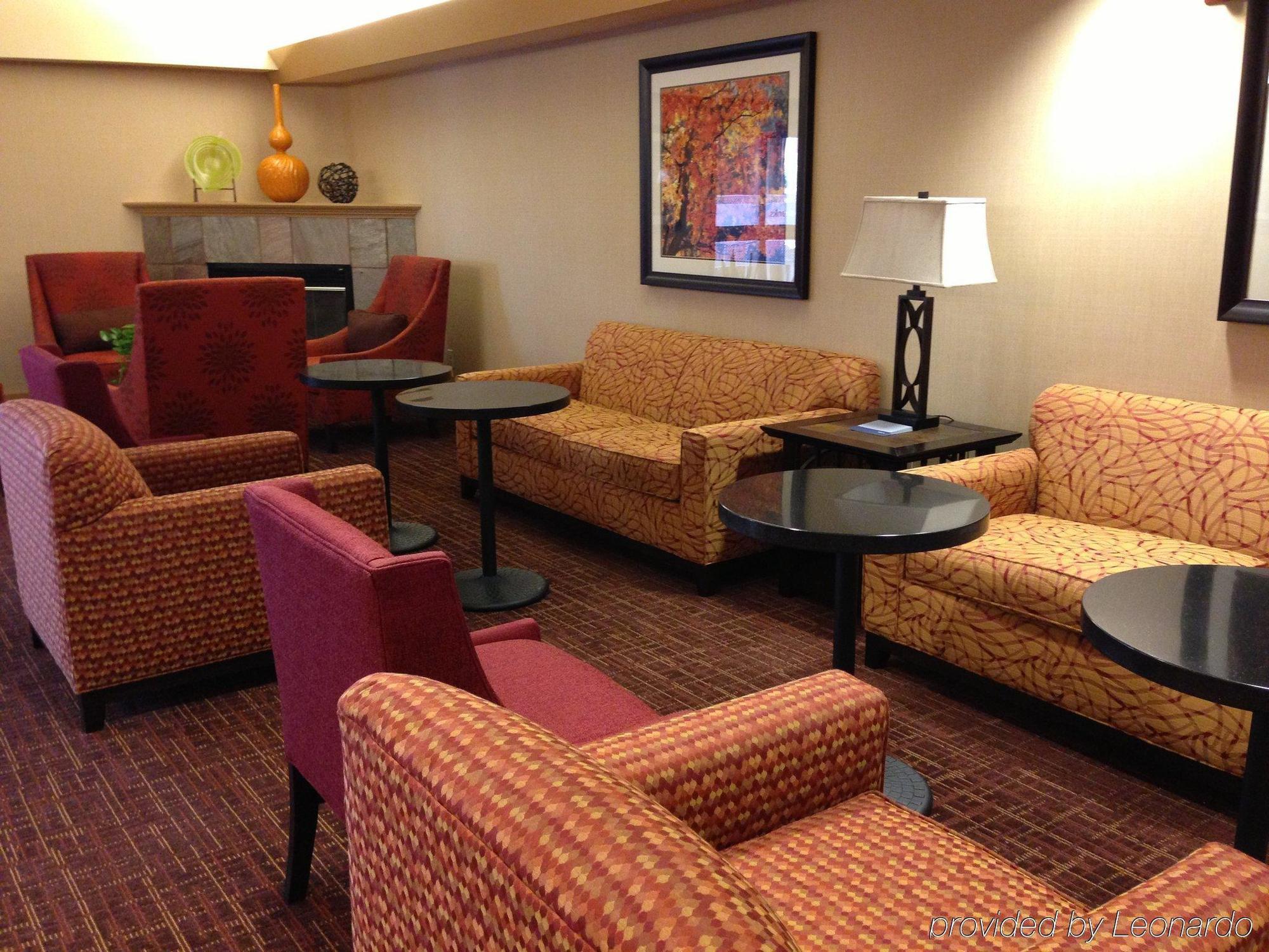 Hampton Inn Altoona Dış mekan fotoğraf