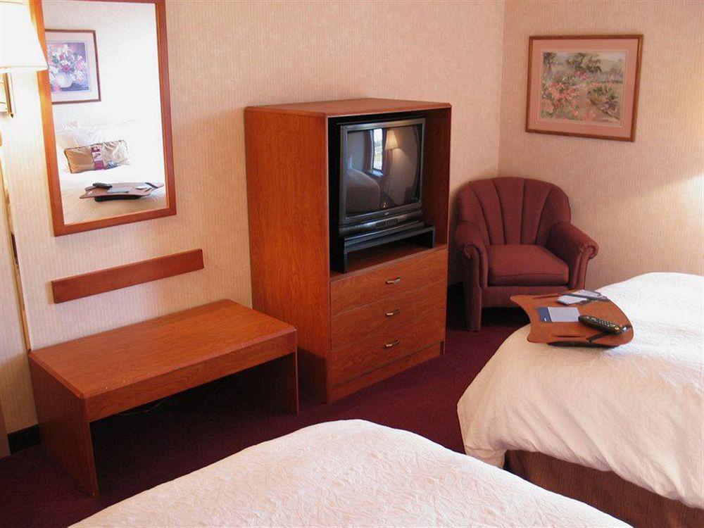 Hampton Inn Altoona Oda fotoğraf